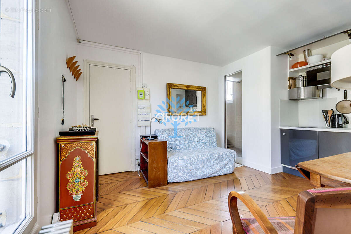 Appartement à PARIS-20E