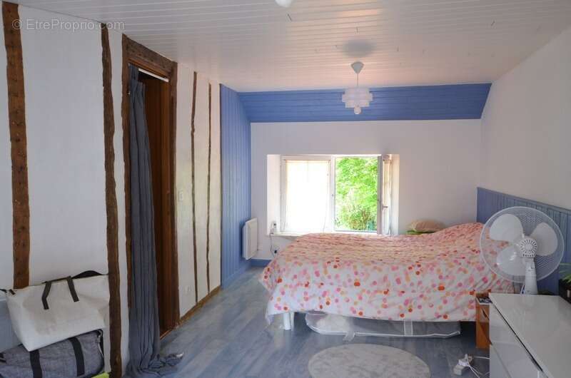 Maison à LES MARETS