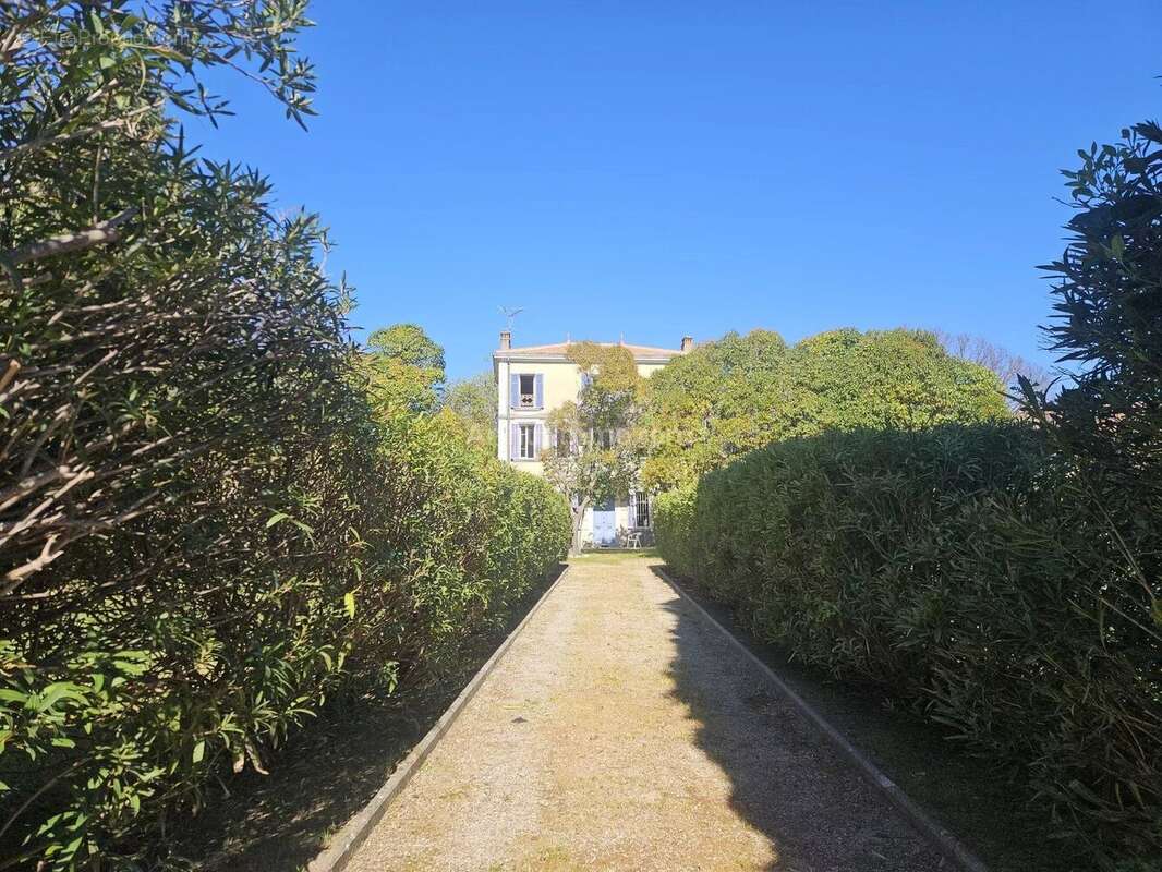 Maison à TRANS-EN-PROVENCE