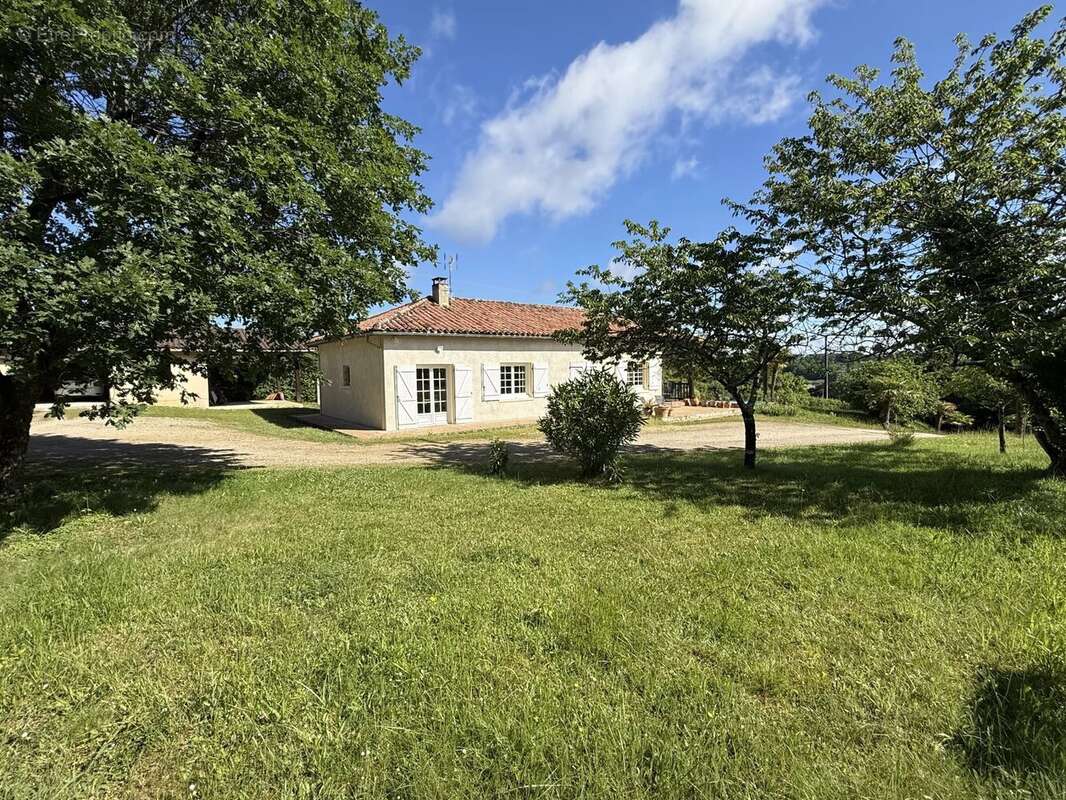 Maison à SAINTE-CHRISTIE-D'ARMAGNAC