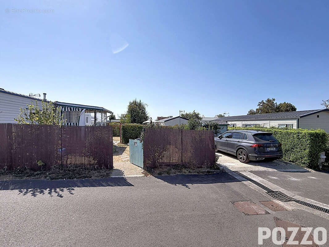 Mobil home 2005 Saint Pair Sur Mer 4 pièce(s) 35 m2 sur 231m² de parcelle - photo 14