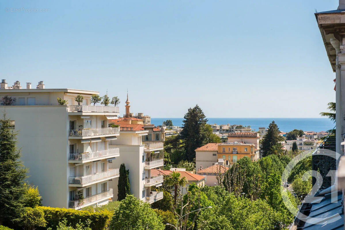 Appartement à NICE