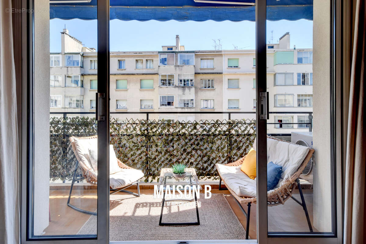 Appartement à MARSEILLE-8E