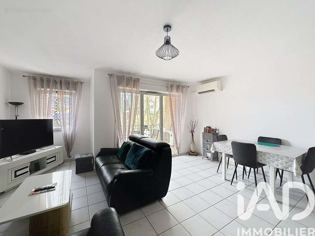 Photo 2 - Appartement à LA SEYNE-SUR-MER