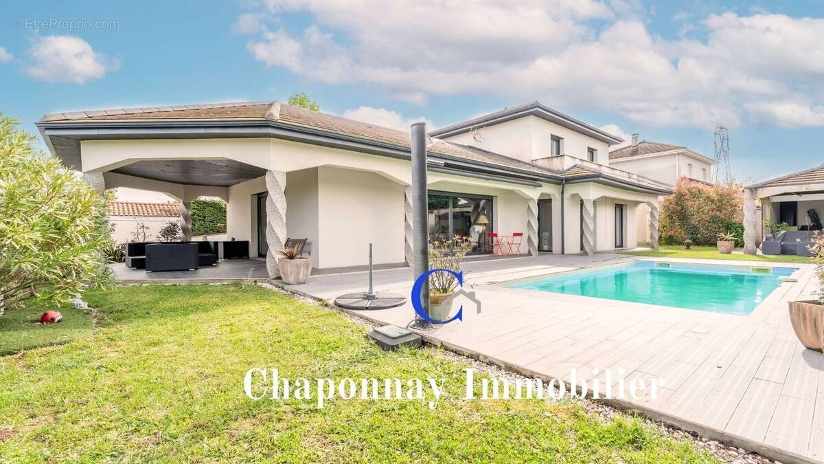 Maison à CHAPONNAY