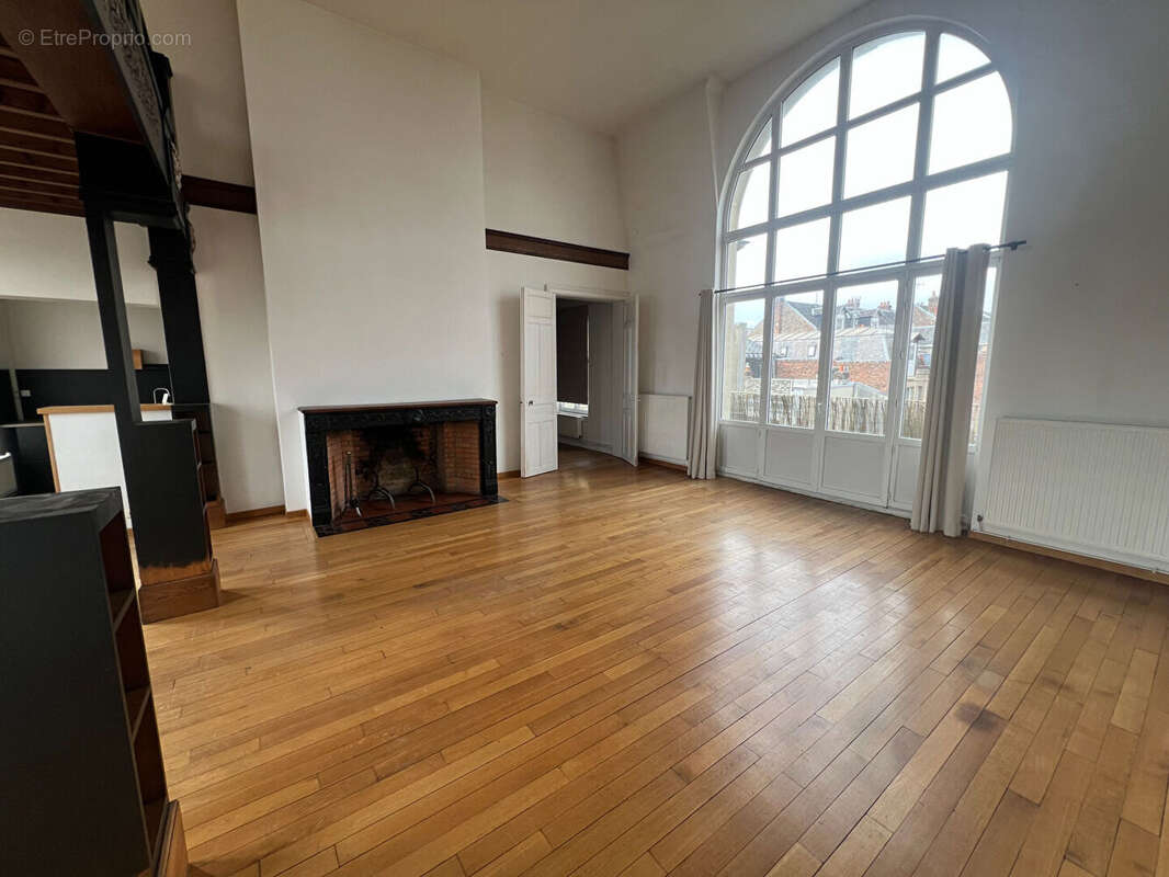 Appartement Saint Quentin 5 pièce(s) 153.10 m2 - photo 3