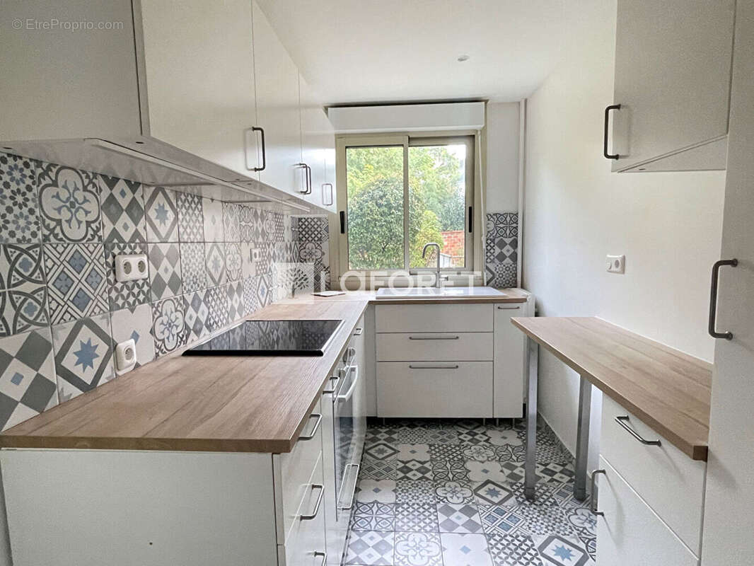 Appartement Le Raincy 4 pièce(s) 80 m2 - photo 2