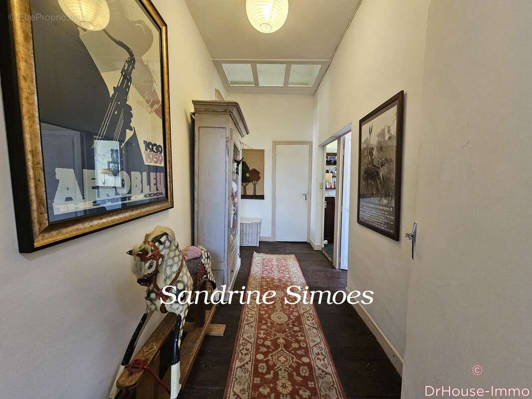 Maison 290 m² à Montmorillon  - photo 15