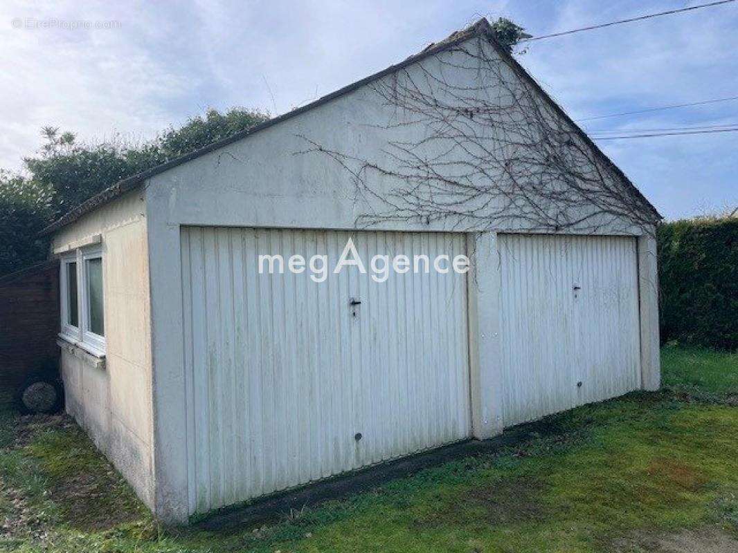 Maison à LARMOR-BADEN