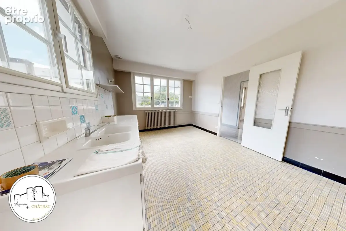 Maison de 98 M2 + combles aménageables à Avrillé BOIS DU ROY - photo 3