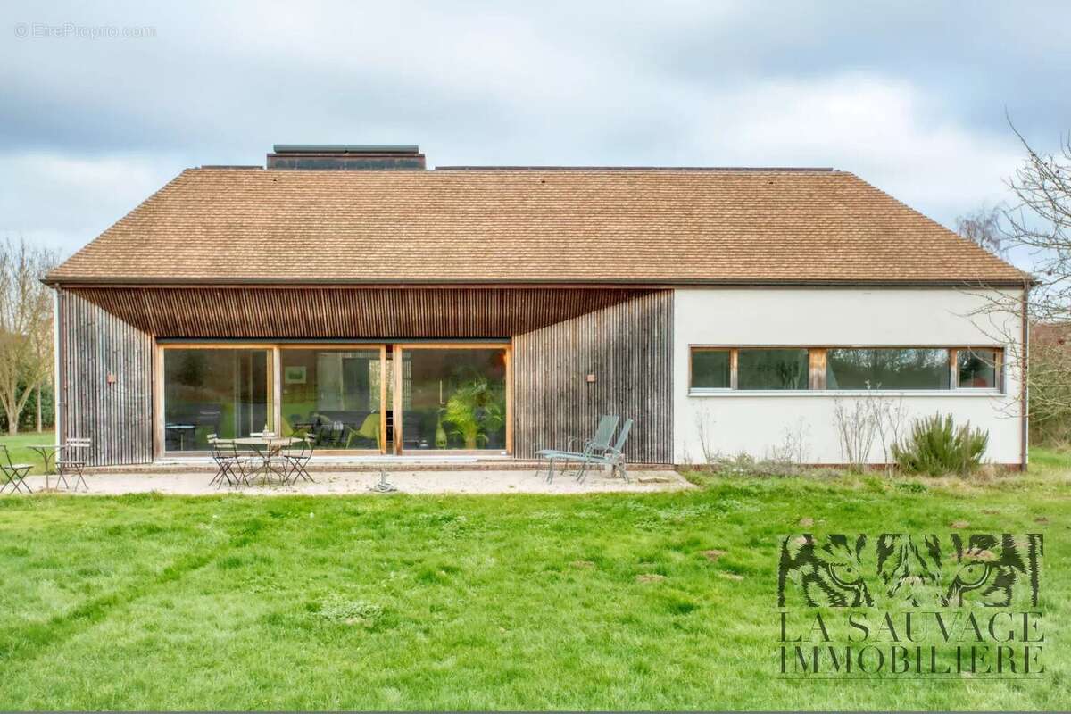 Maison à GROSROUVRE