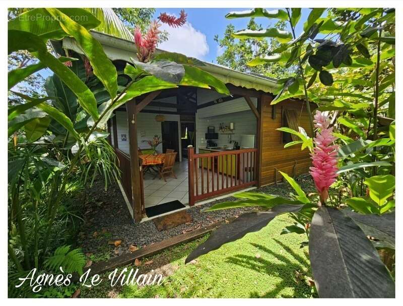 Maison à SAINTE-ROSE