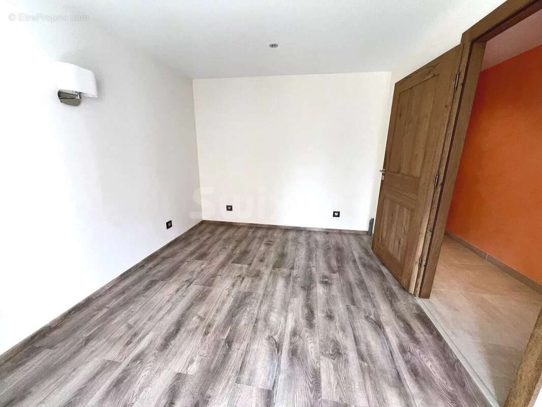 Maison à LONS-LE-SAUNIER