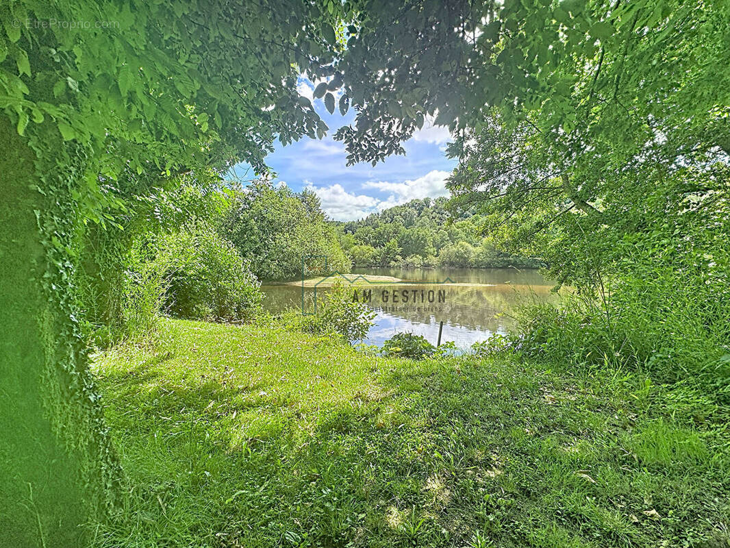 Terrain à ISLE
