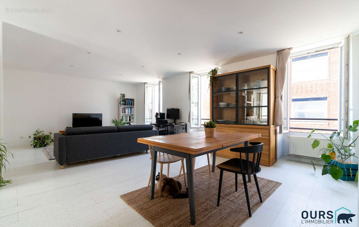 Appartement à SAINT-DENIS