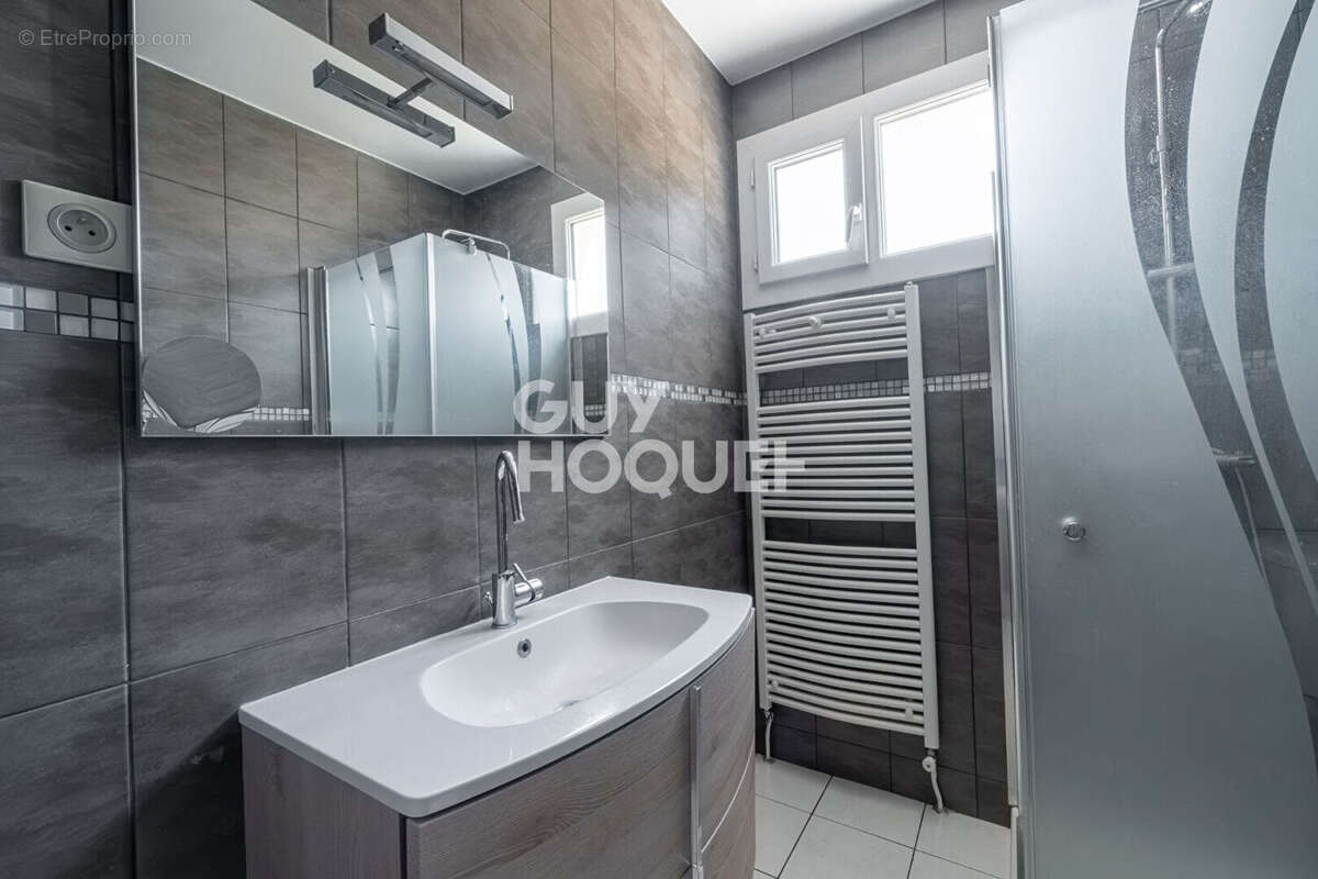 Maison Chamalières - 4 chambres - 115 m2 - photo 8