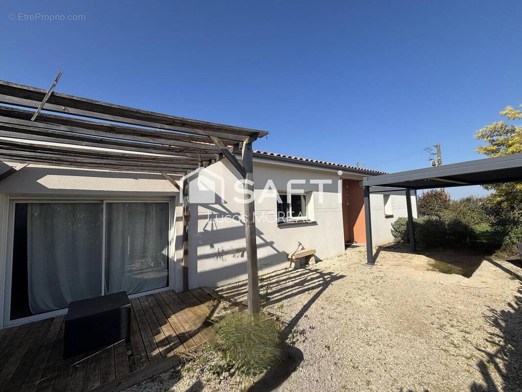 Photo 1 - Maison à BRESSOLS