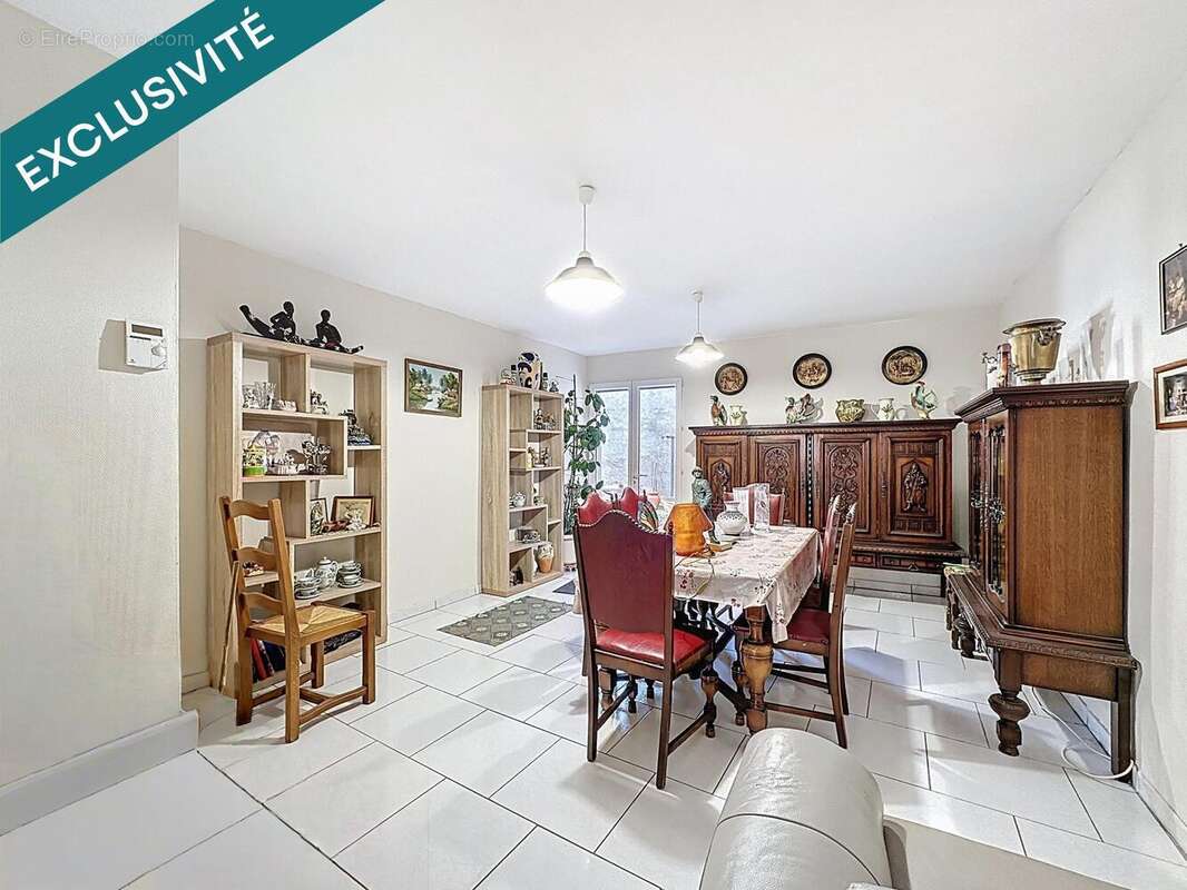 Photo 2 - Maison à VILLENEUVE-SUR-YONNE