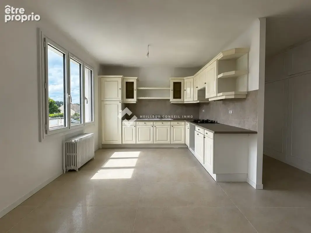 Maison 7 pièces 140 m² à vendre à Plailly (60128) - photo 4