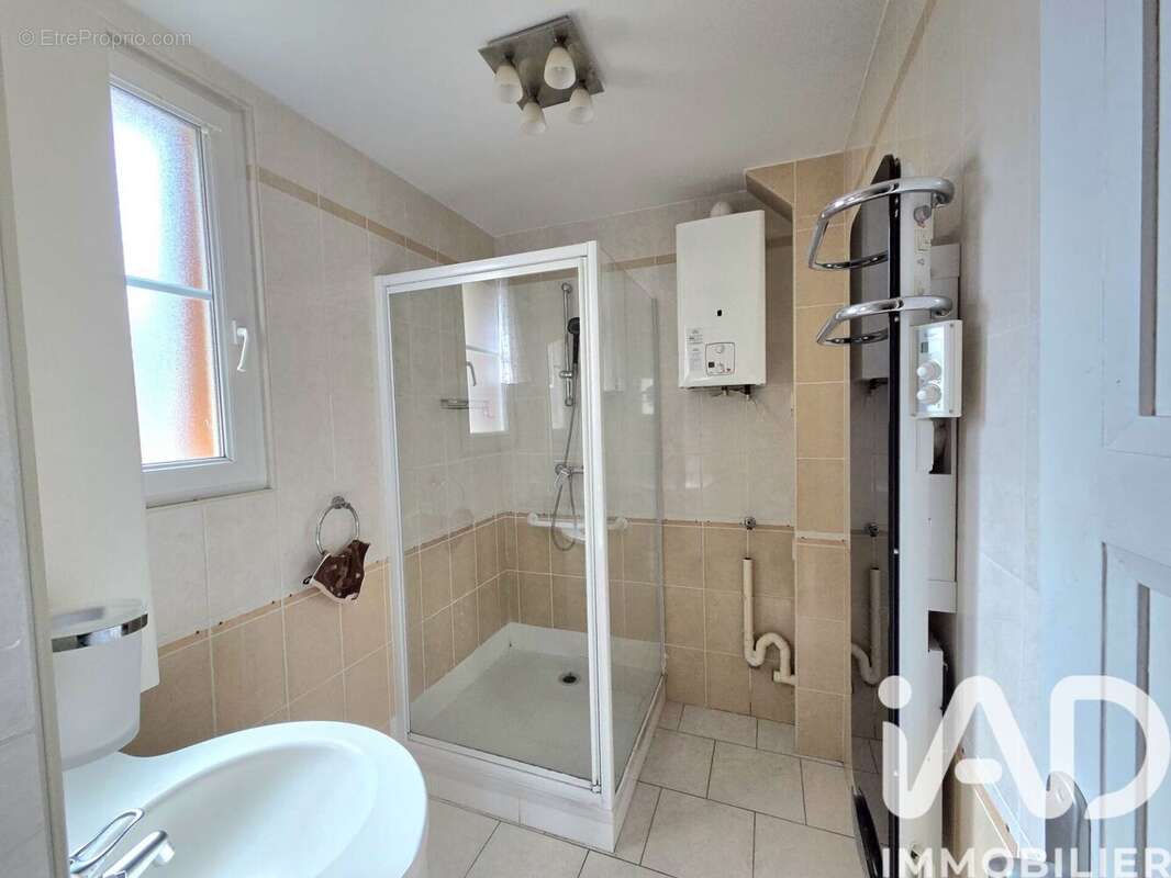 Photo 9 - Appartement à TROYES