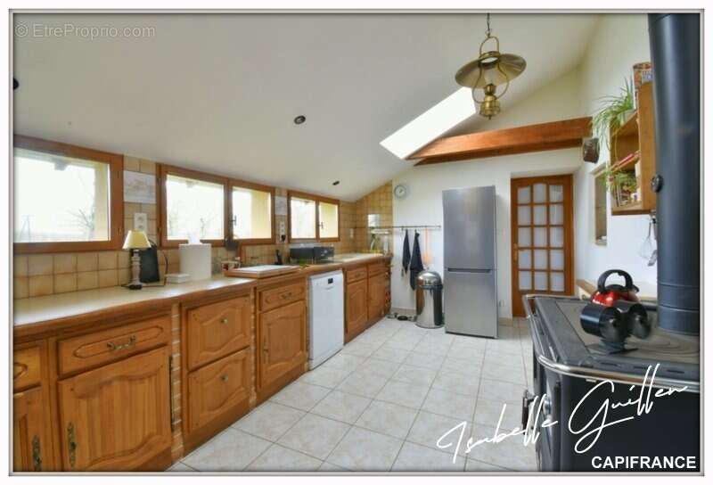 Maison à MONTIPOURET