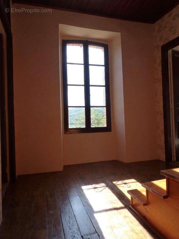 À vendre, proche de Castelnau Magnoac (Hautes Pyrénées): Ferme gasconne des années 1750 avec 3 chambres ; granges avec atelier,  - photo 12