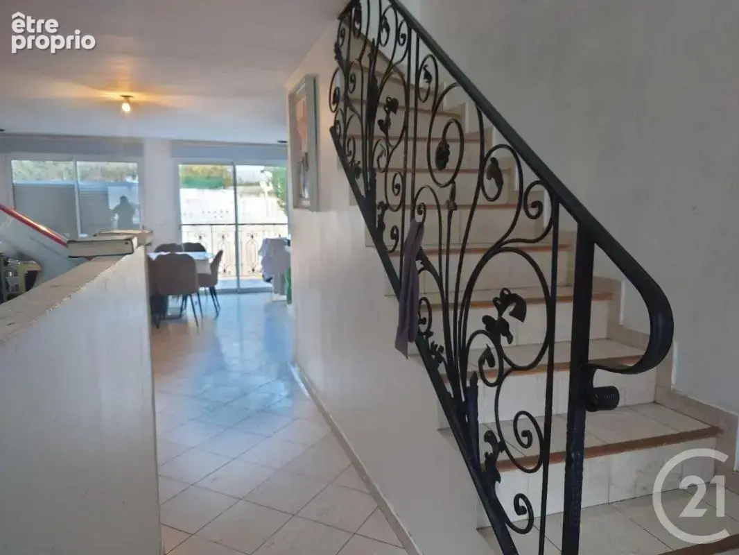 Maison 5 pièces 98 m² à vendre à Fontenay-Sous-Bois (94120) - photo 5