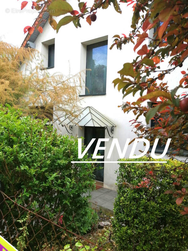 Maison à BAUME-LES-DAMES