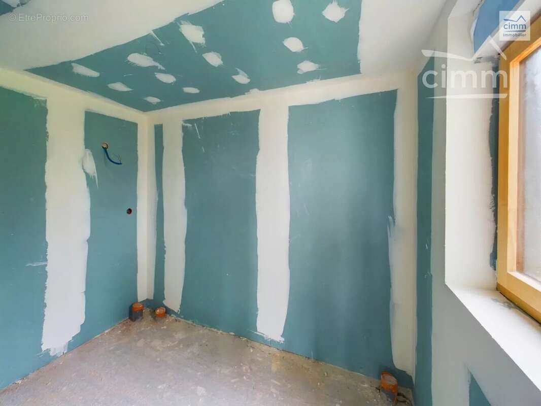 Maison à SAINT-SEGLIN