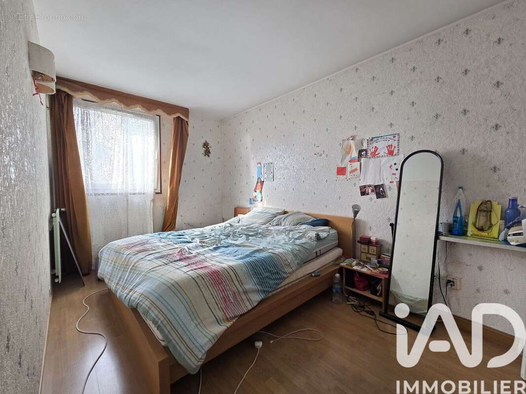 Appartement 81 m² à Boissy-Saint-Leger  - photo 6