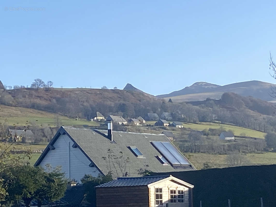 Terrain à CHASTREIX