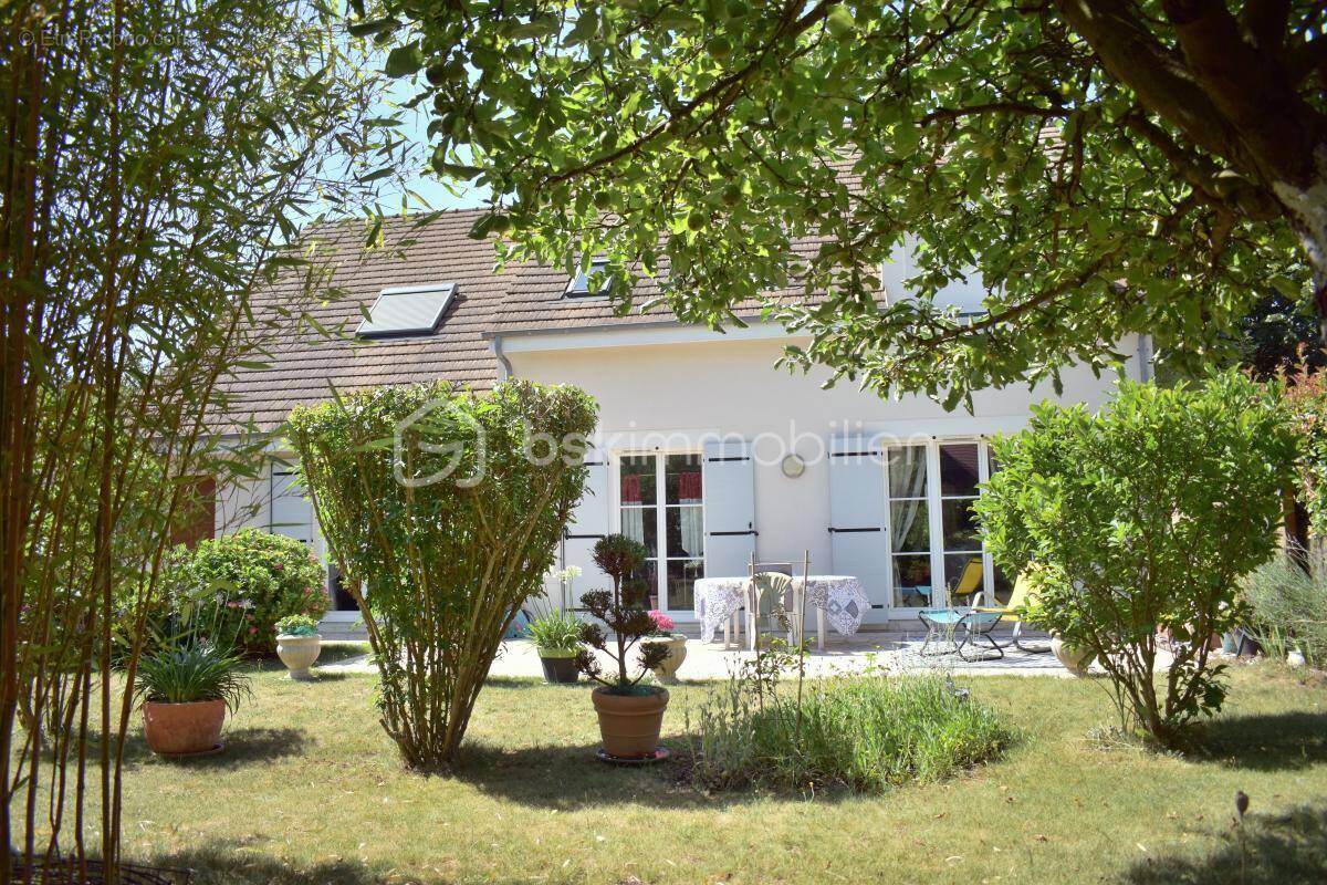 Maison à CESSON
