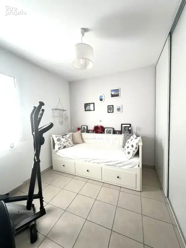 Branne  maison 83 m²  3 chambres  garage  jardin  entretien exceptionnel - photo 14