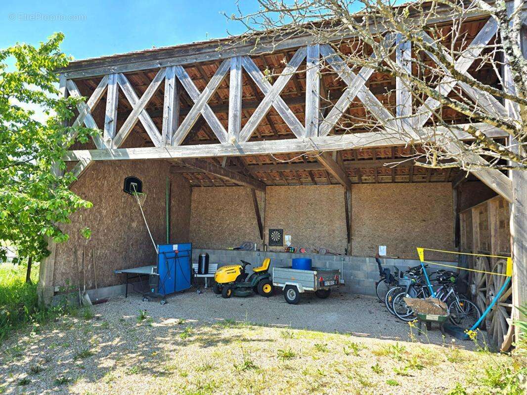 Appartement à JAURE