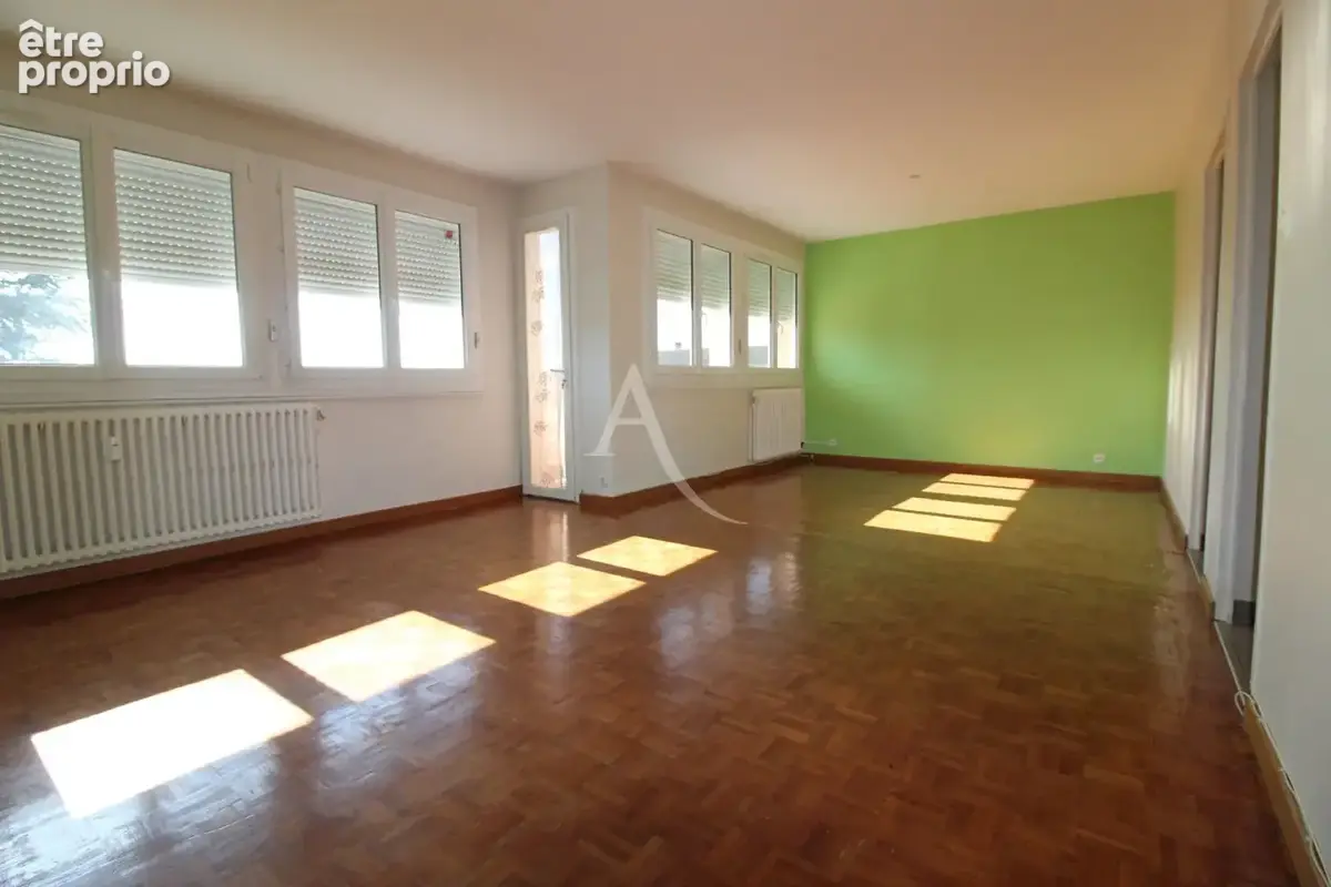 Appartement Châtenoy Le Royal 4 pièces 70 m2 - avec garage et balcon - photo 4