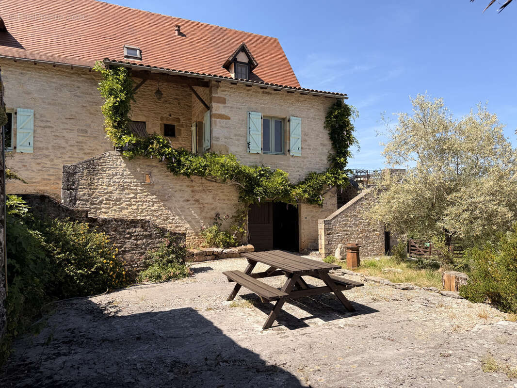 Maison à CAJARC