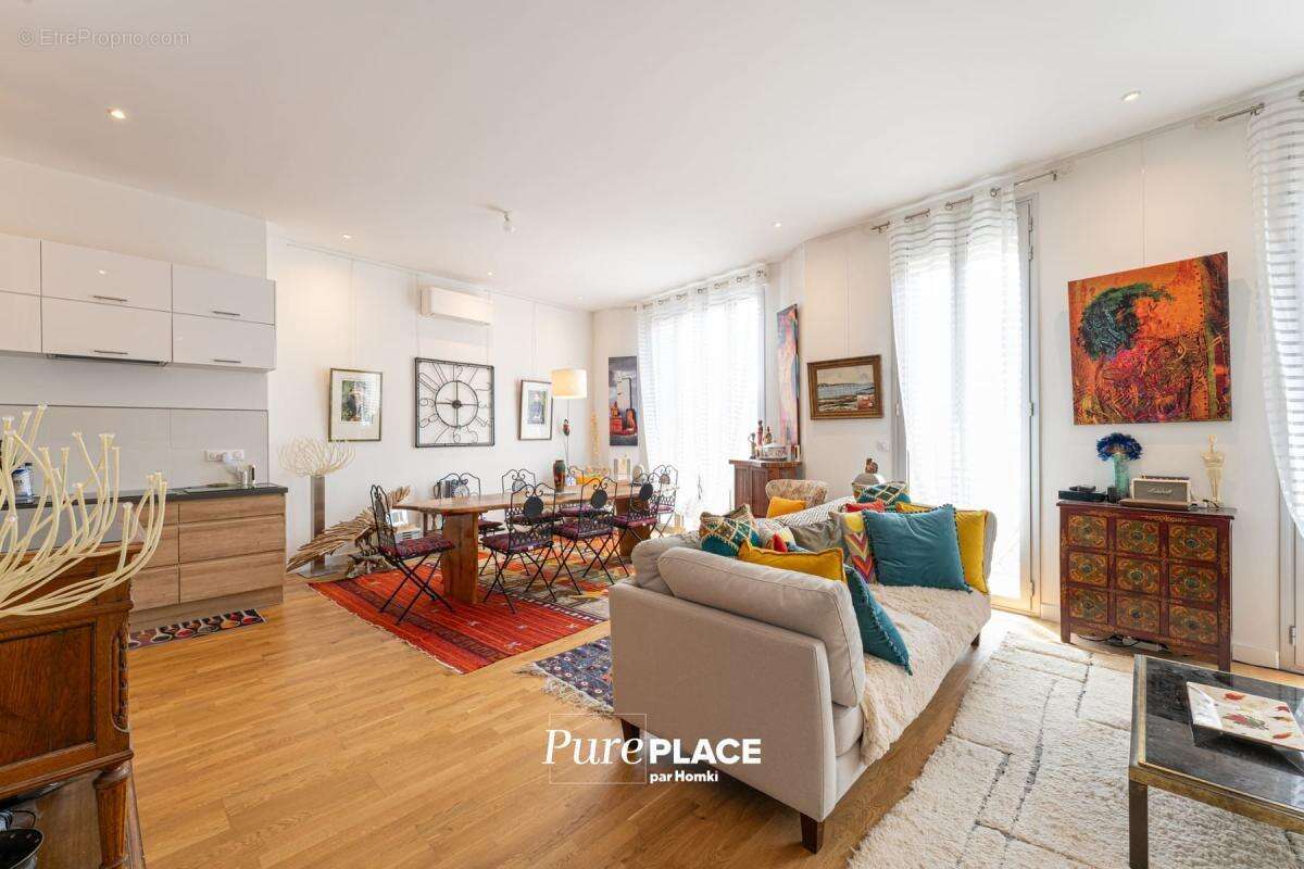 Appartement à MARSEILLE-7E