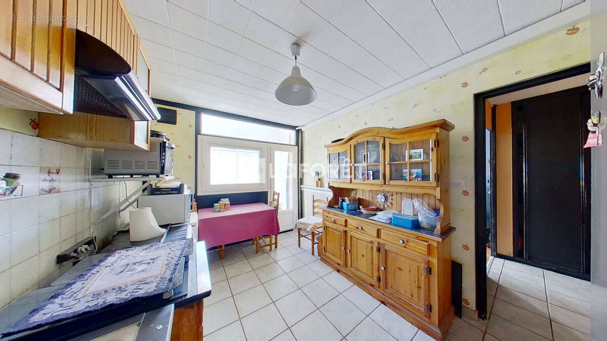 Appartement à LYON-8E