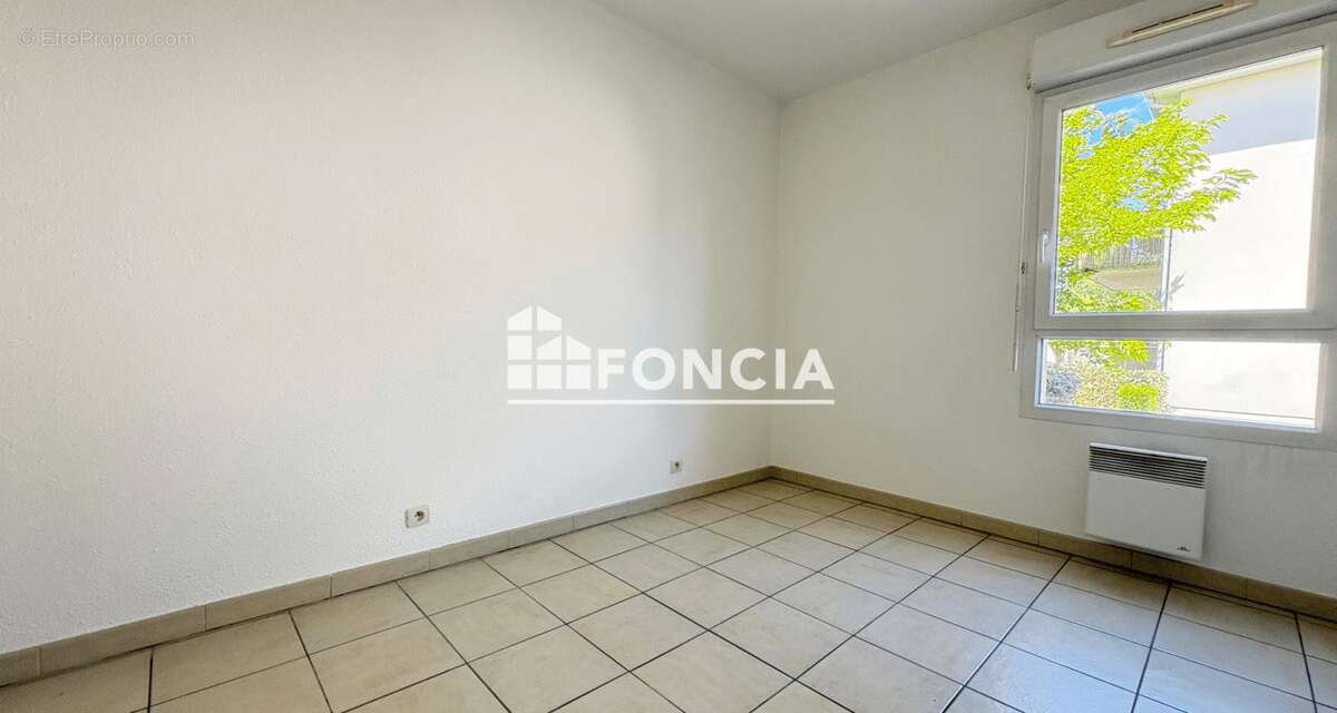 Appartement à BRUGUIERES