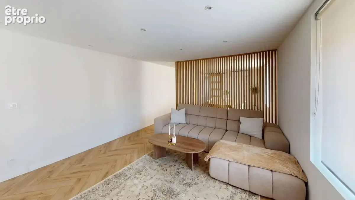 Maison d'exception à vendre à Pouilley-Français - 7 pièces, 202 m² - photo 11