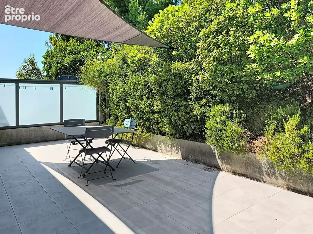 Bien d'exception aux portes d'Avignon -  Vue dégagée -126 m2 - Piscine - photo 10