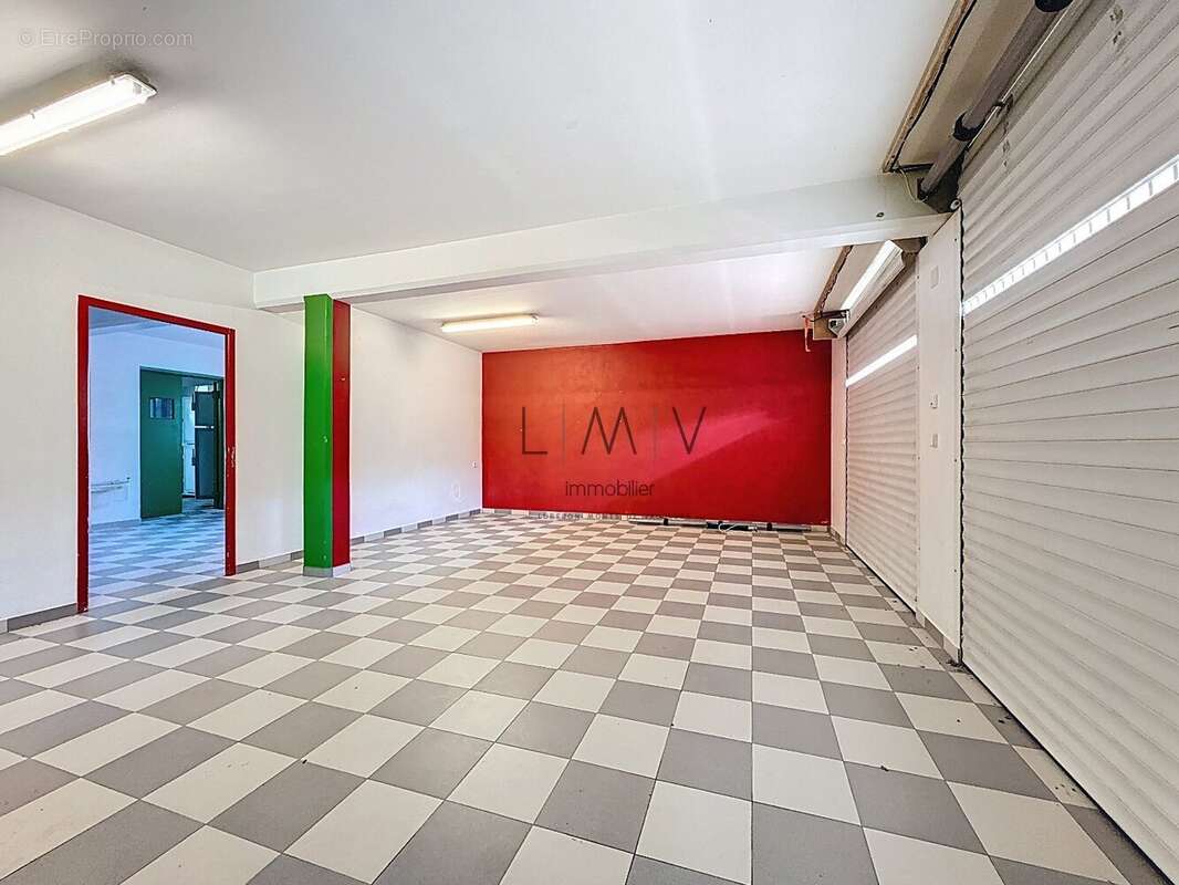 Maison à L&#039;ISLE-SUR-LA-SORGUE