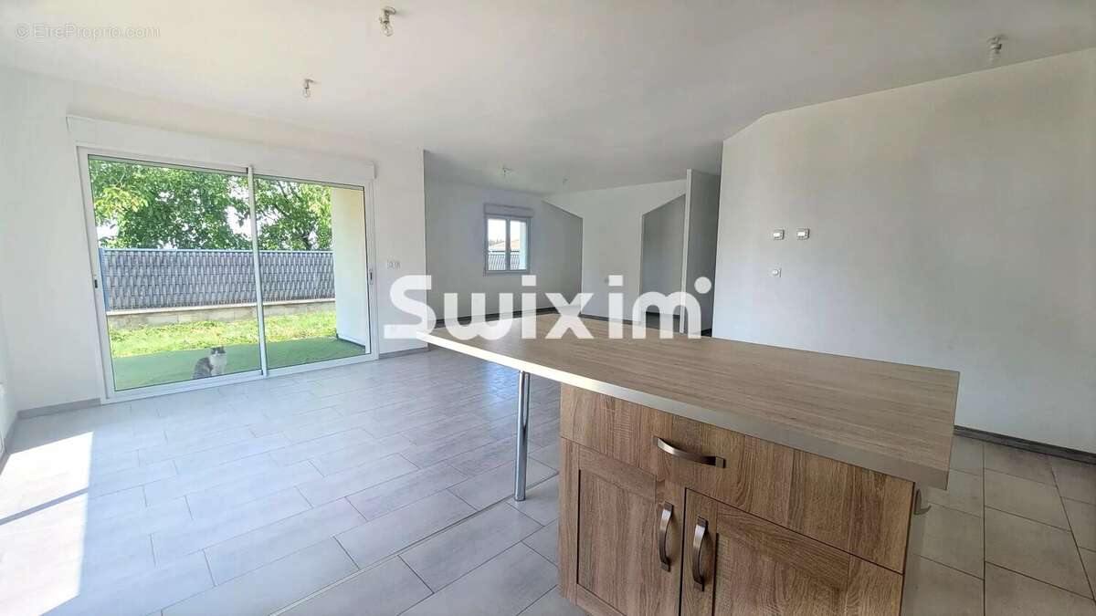 Maison 117 m² à Lons-Le-Saunier  - photo 4