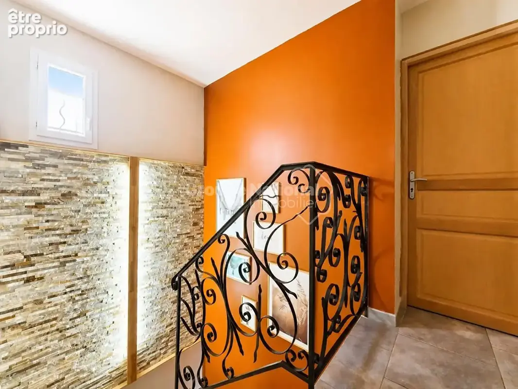 Maison récente  Jonquieres Saint Vincent - photo 10