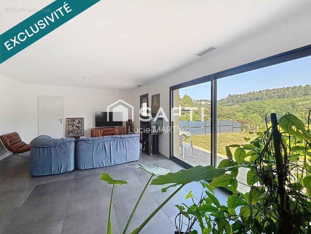 Photo 1 - Maison à CAZEDARNES