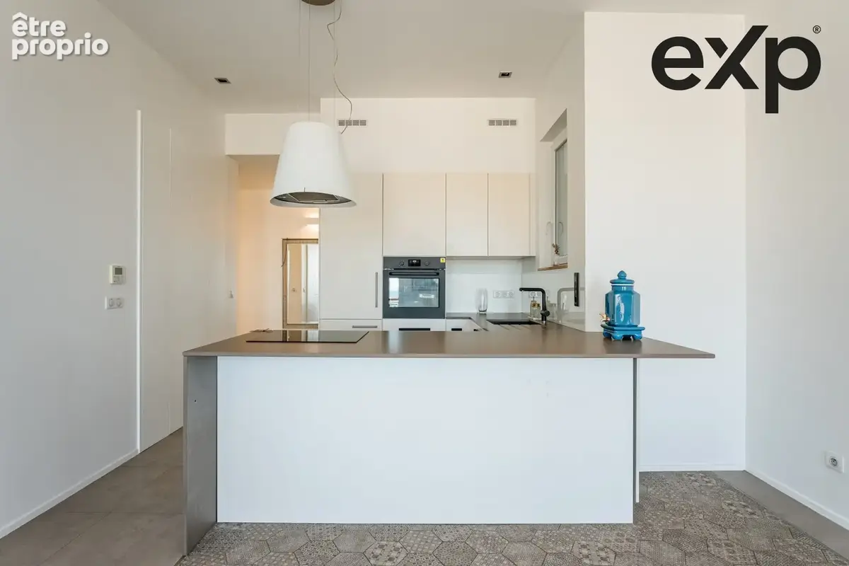 Appartement 3 pièces 70 m² à vendre à Marseille-2e (13002) - photo 9