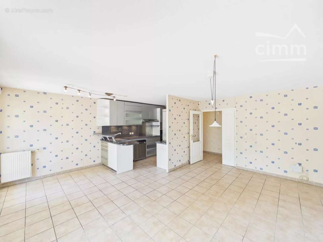 Appartement 4 pièces avec terrasse de 50 m² - photo 3