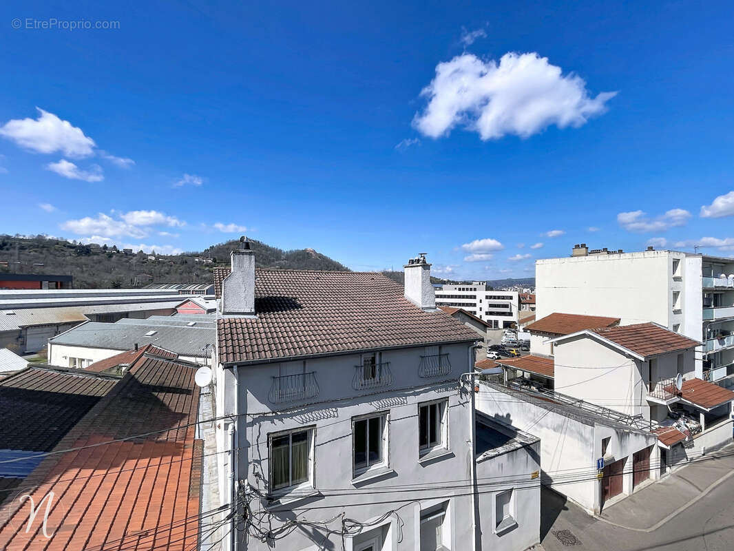 Appartement à SAINT-ETIENNE