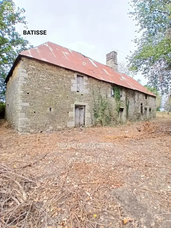Bâtisse du XVIᵉ siècle à réhabiliter & Grange en cours de travaux – Ensemble foncier de 11 133 m² – Saint-Vigor-des-Monts (50420 - photo 18