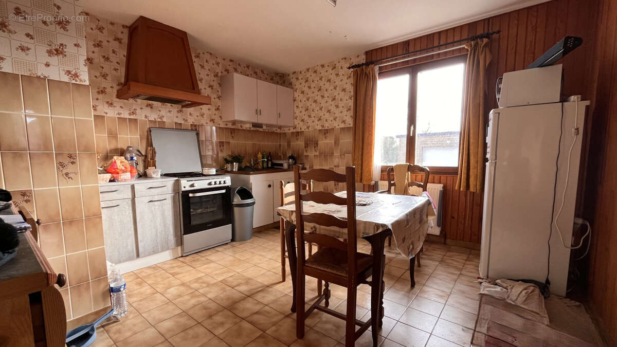 Maison à AUXI-LE-CHATEAU